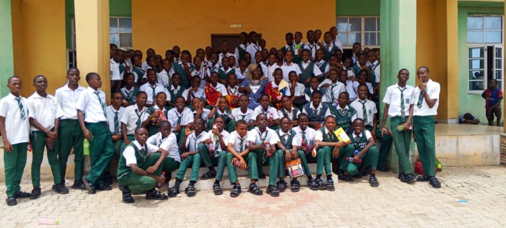 Students of FGBC Gaki Abuja celebrating during a JS3 graduation and send-off ceremony organised by the Igbo Language and Culture Department.