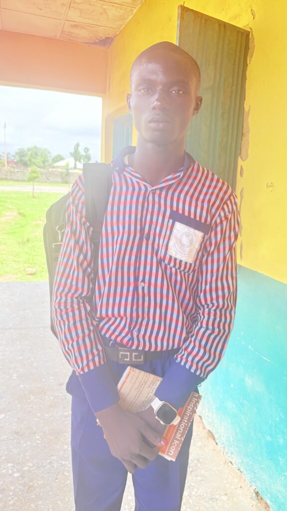 Adedayo Oluwasegun addressing participants during a drug abuse awareness programme at Government Secondary School Piwoyi.
