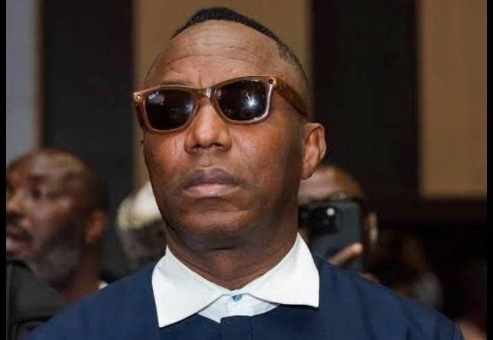 Activist and former presidential candidate Omoyele Sowore outside a Federal High Court after being granted fresh bail in Abuja.