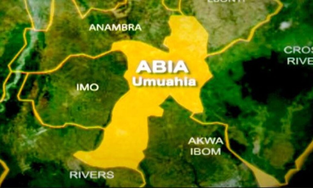 Spokesperson of the Abia Solidarity Forum addressing journalists in Umuahia on the need for neutrality by security and anti-corruption agencies ahead of elections
