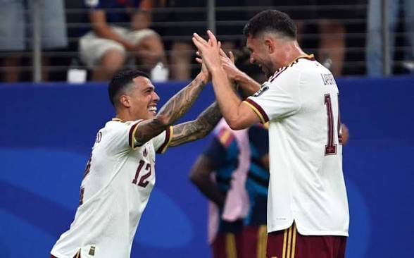 Spain players celebrating after defeating France 2-0 in the 2026 FIFA World Cup semi-final.